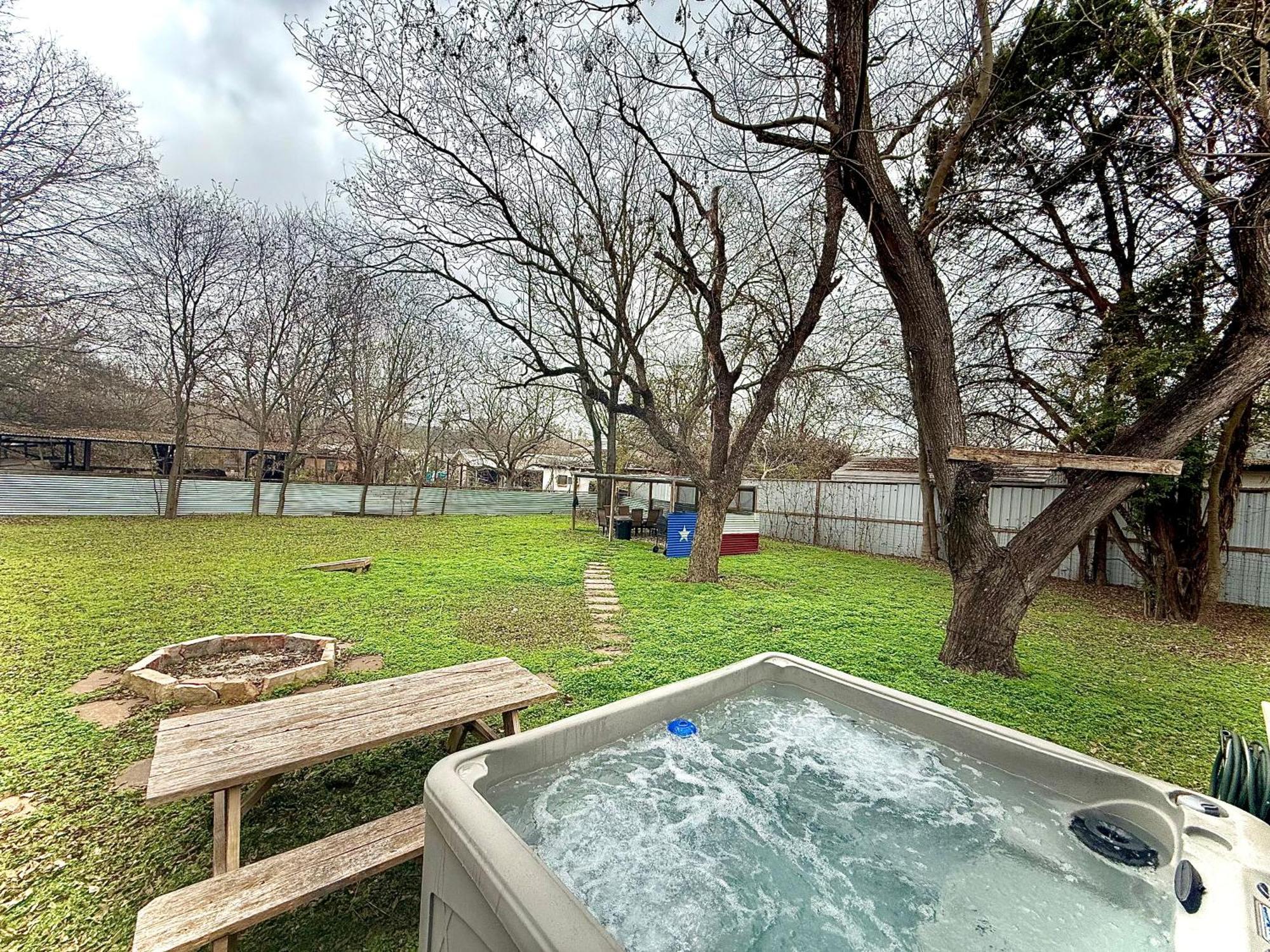 Canyon Lake River House Retreat-Location With Hot Tub Экстерьер фото